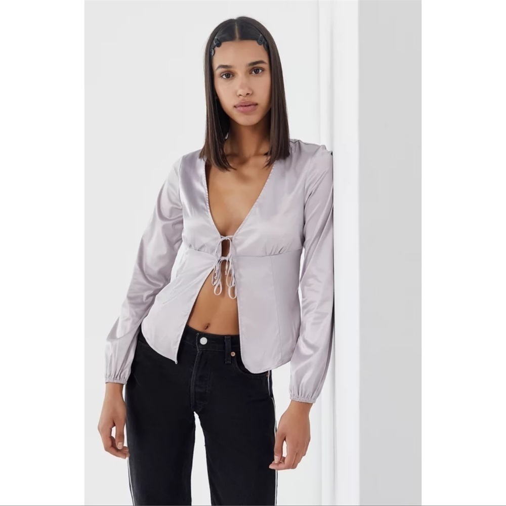 URBAN OUTFITTERS Silky Tie Front Blouse